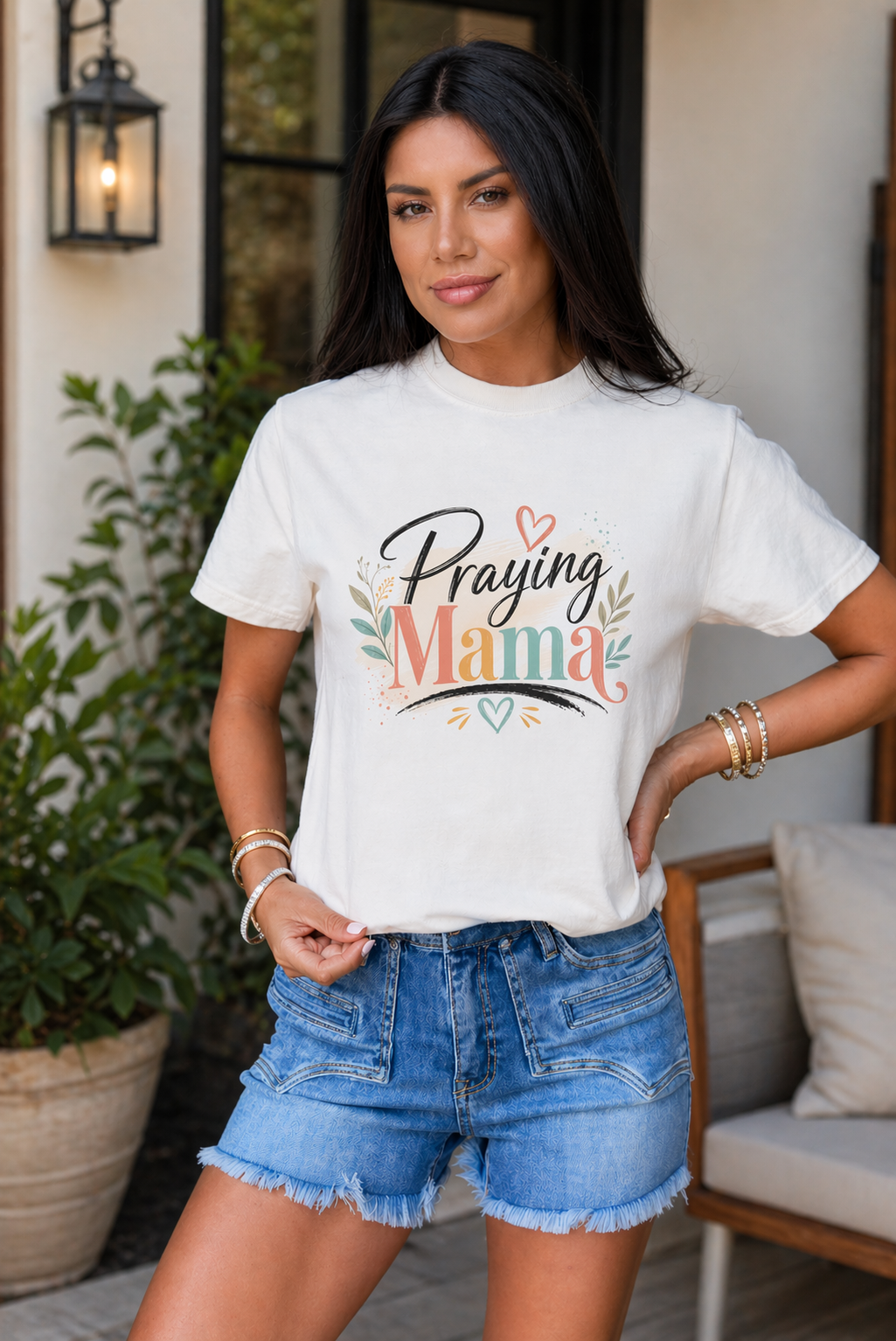 Praying Mama T-Shirt